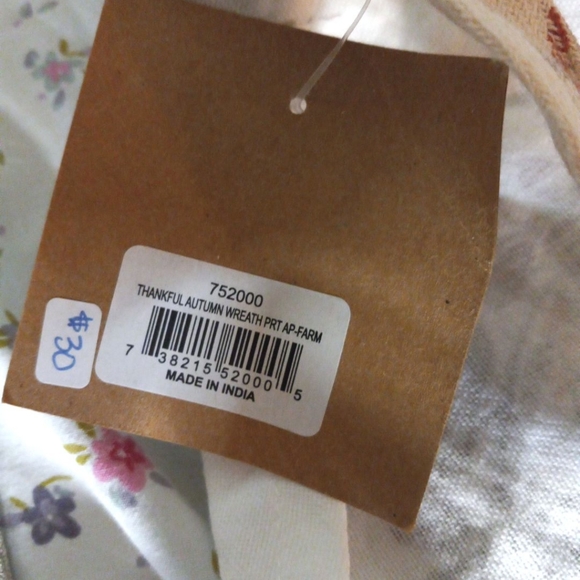 Apron - Picture 6 of 6